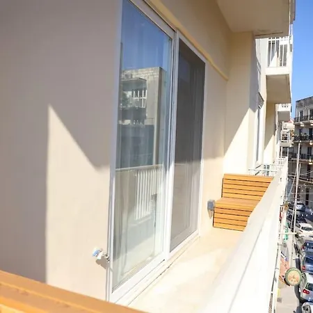 Apartamento Beautiful 3br With Modern Amenities In By 360 Estates Sliema