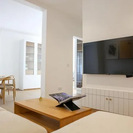 Beautiful 3br With Modern Amenities In By 360 Estates * Sliema